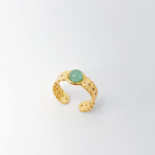 bague à détail feuillage et pierre d'aventurine. acier inoxydable résistant à l'eau, taille ajustable, bijoux fantaisie de qualité